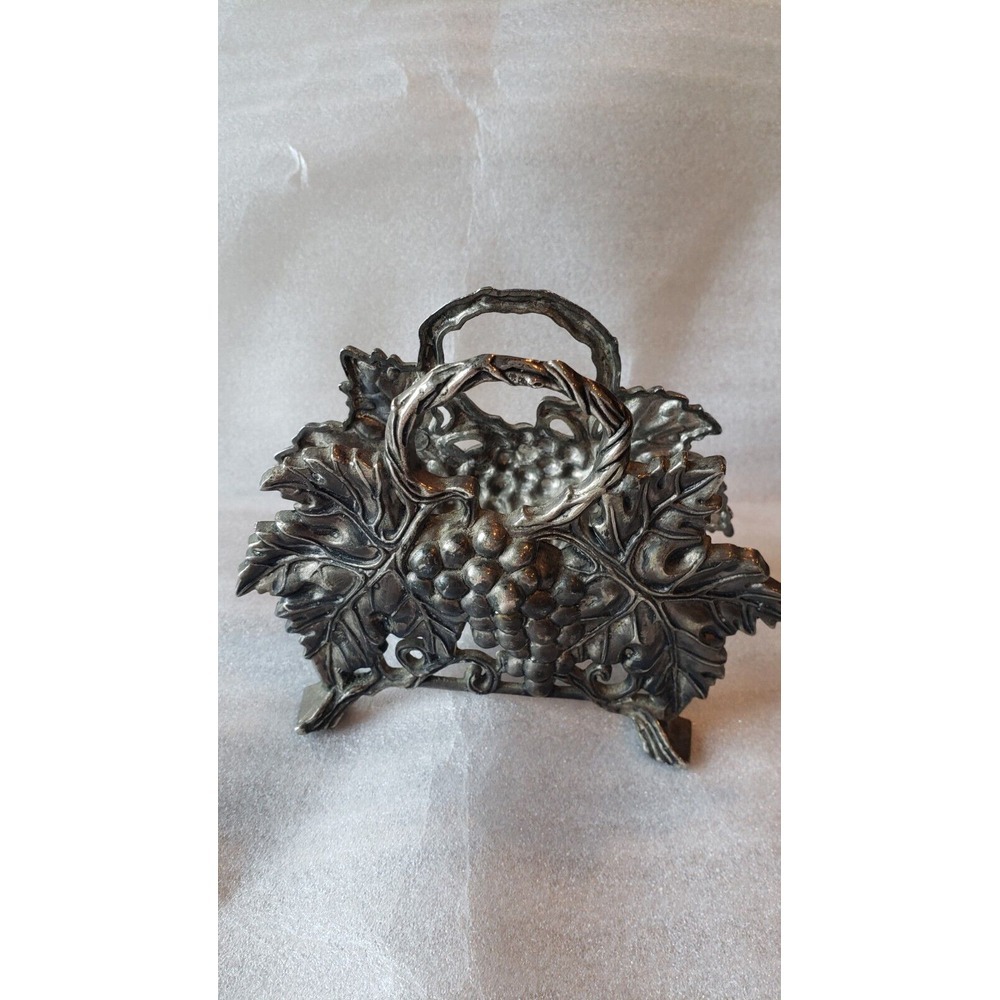 1994 Godinger Silver Plate Napkin Holder in Grapes‎ & Grape Leaves Motif 7x5.25"